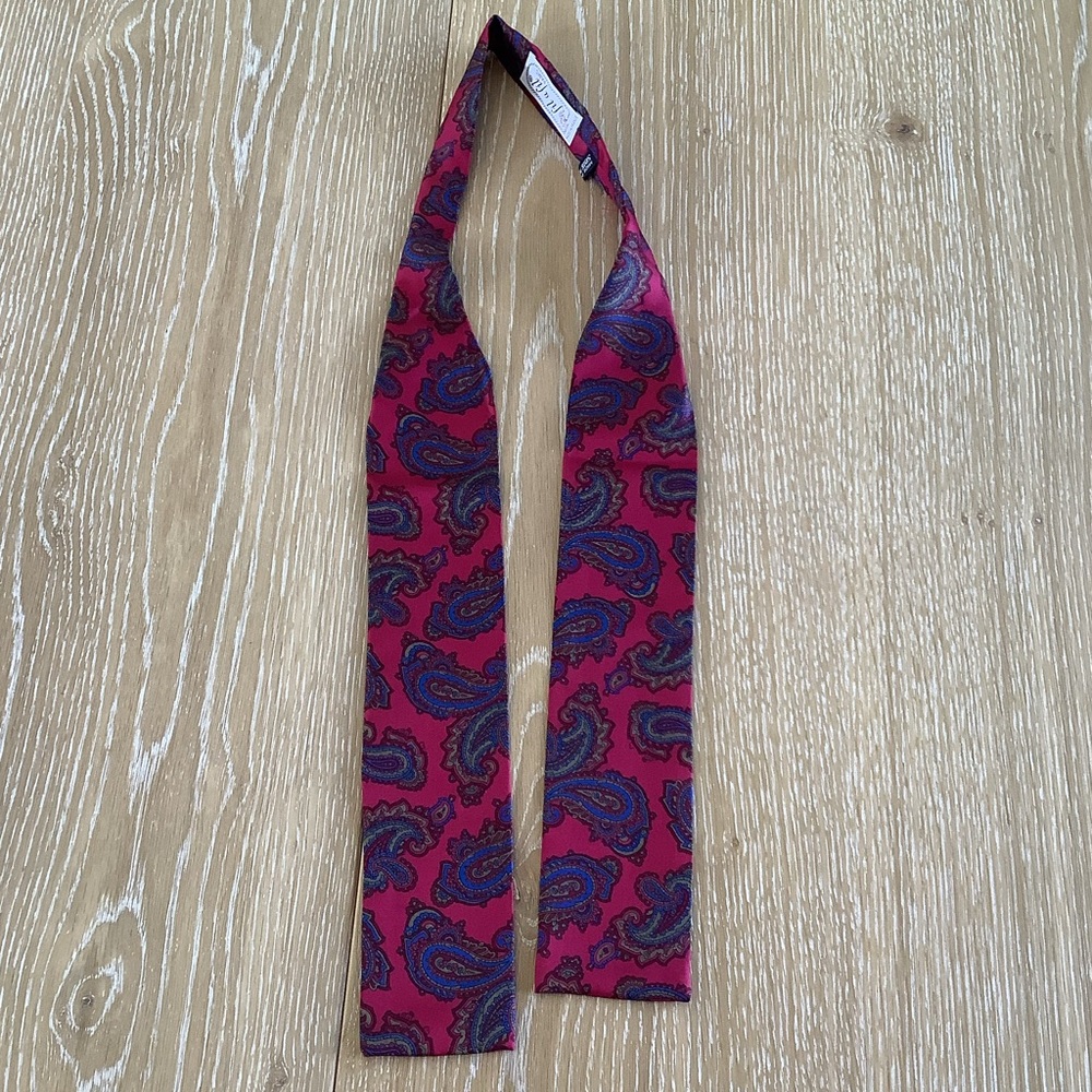 FIL A FIL PARIS Paisley Silk Ascot Cravat